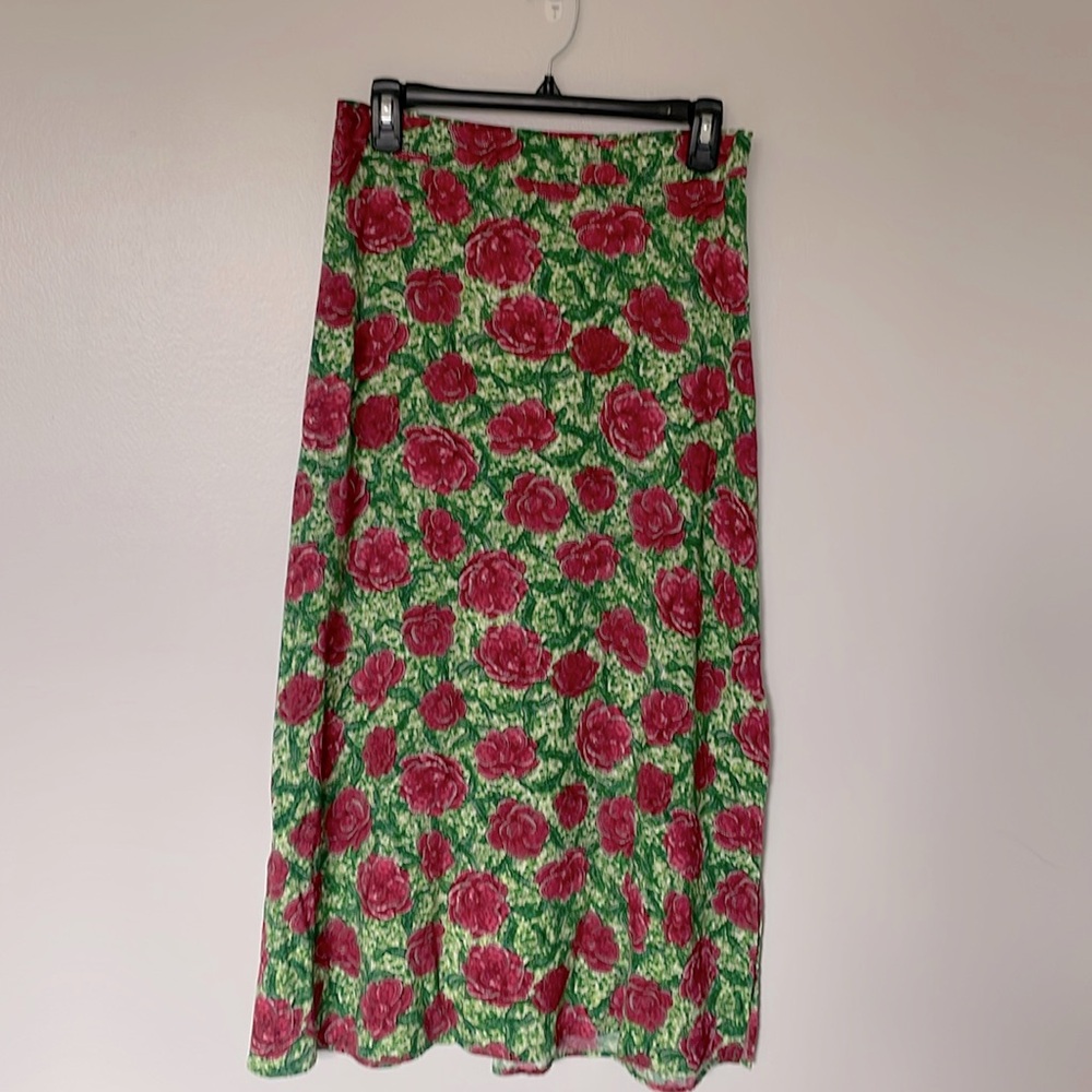 Halogen A-Line Side Slit Midi Skirt In Carmine Roses/Green Womens Size S - Picture 11 of 11